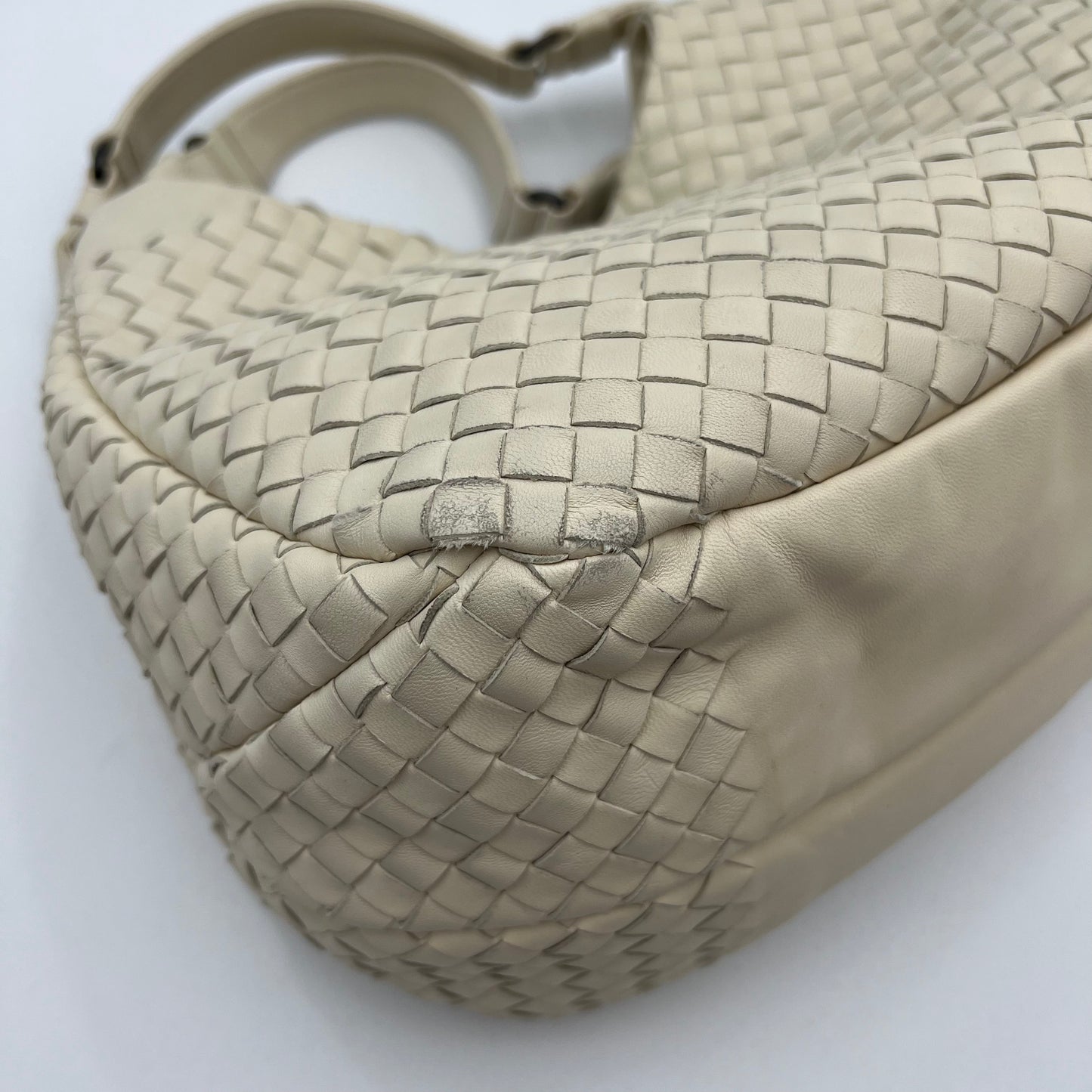 Bottega Veneta White Intrecciato Leather Campana Hobo Bag