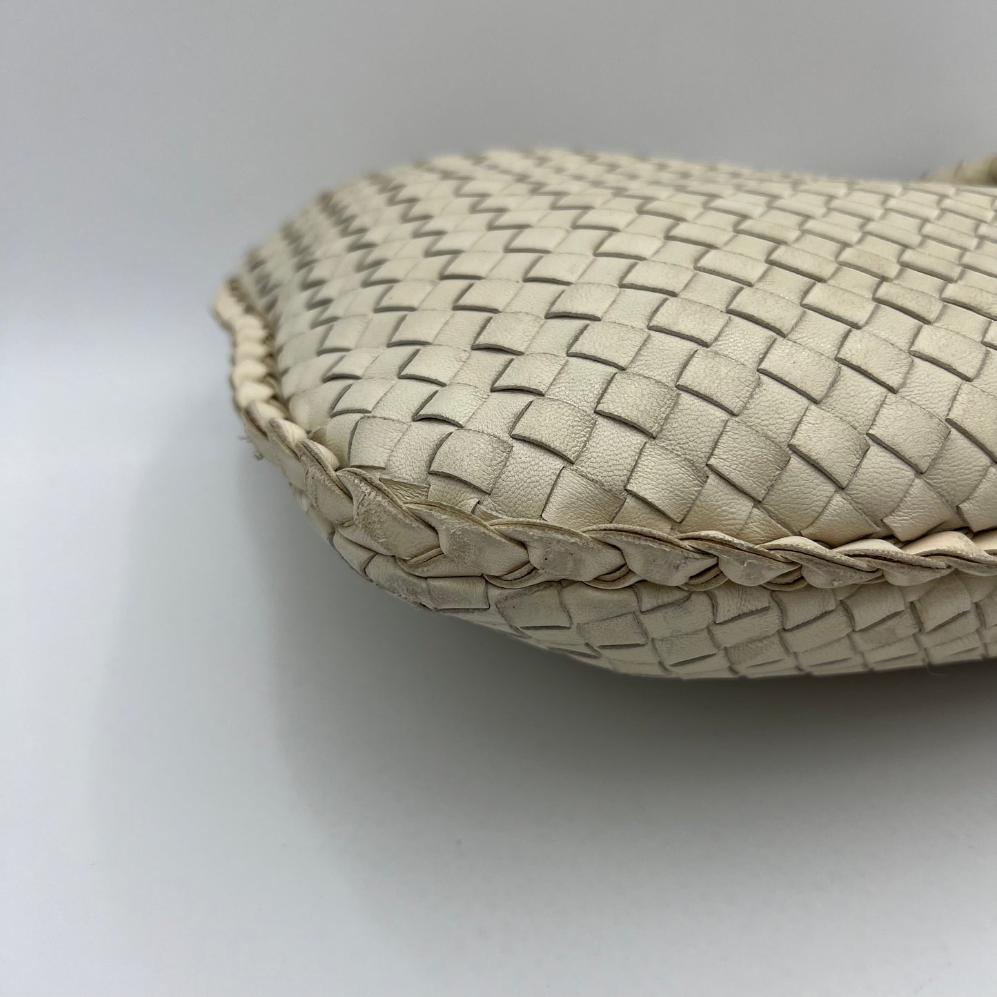 Bottega Veneta White Intrecciato Hobo Bag