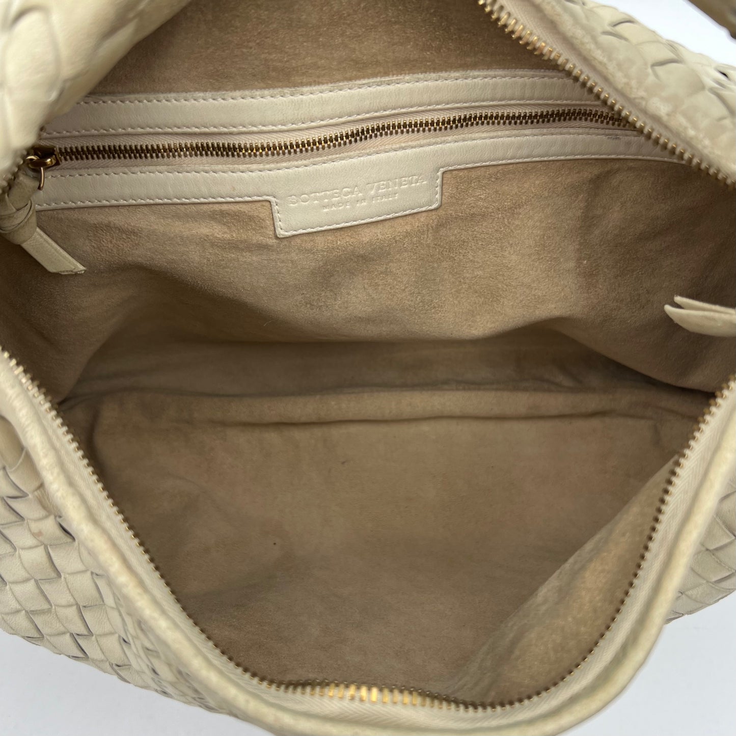 Bottega Veneta White Intrecciato Hobo Bag