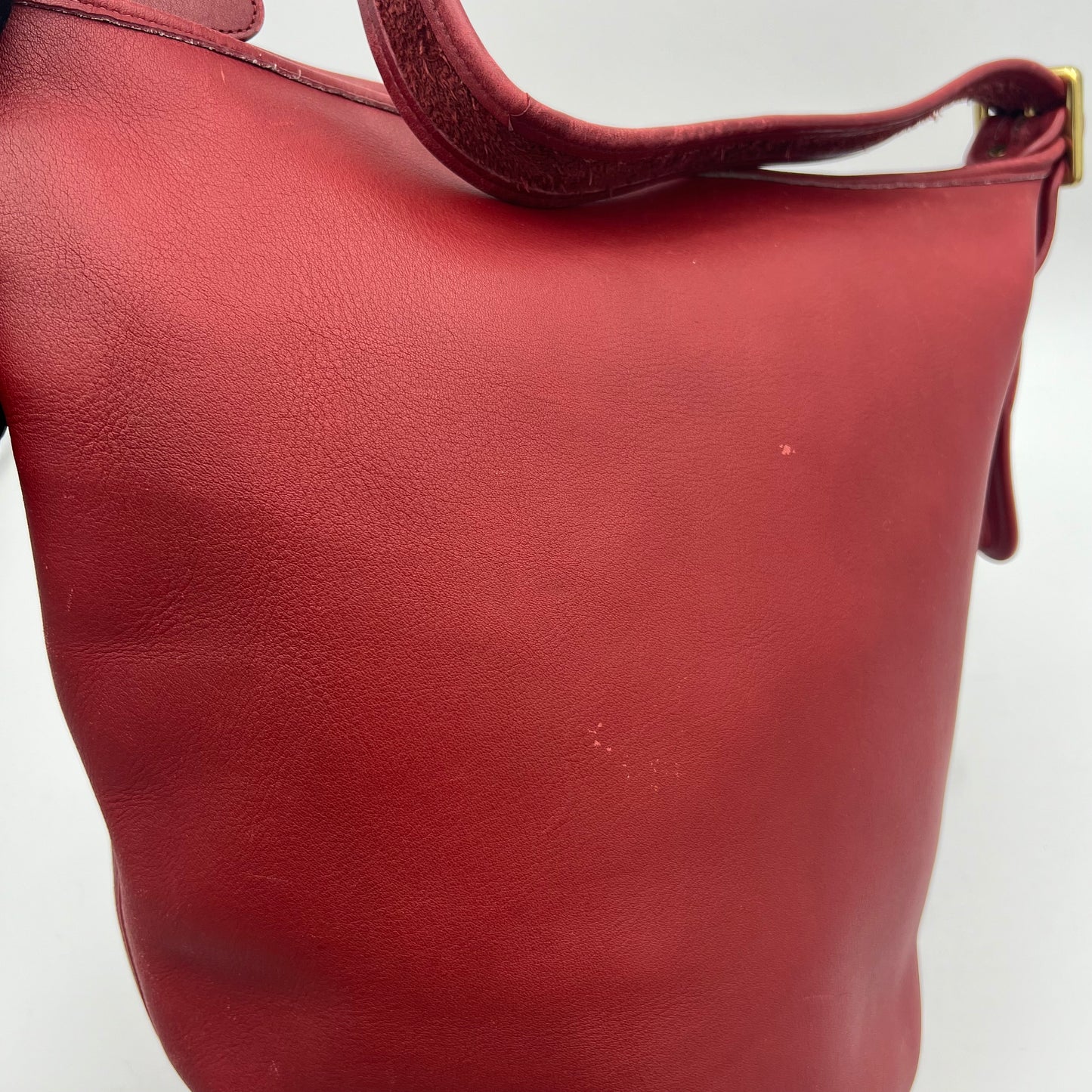 Coach Cherry Red Leather Duffle Sac XL