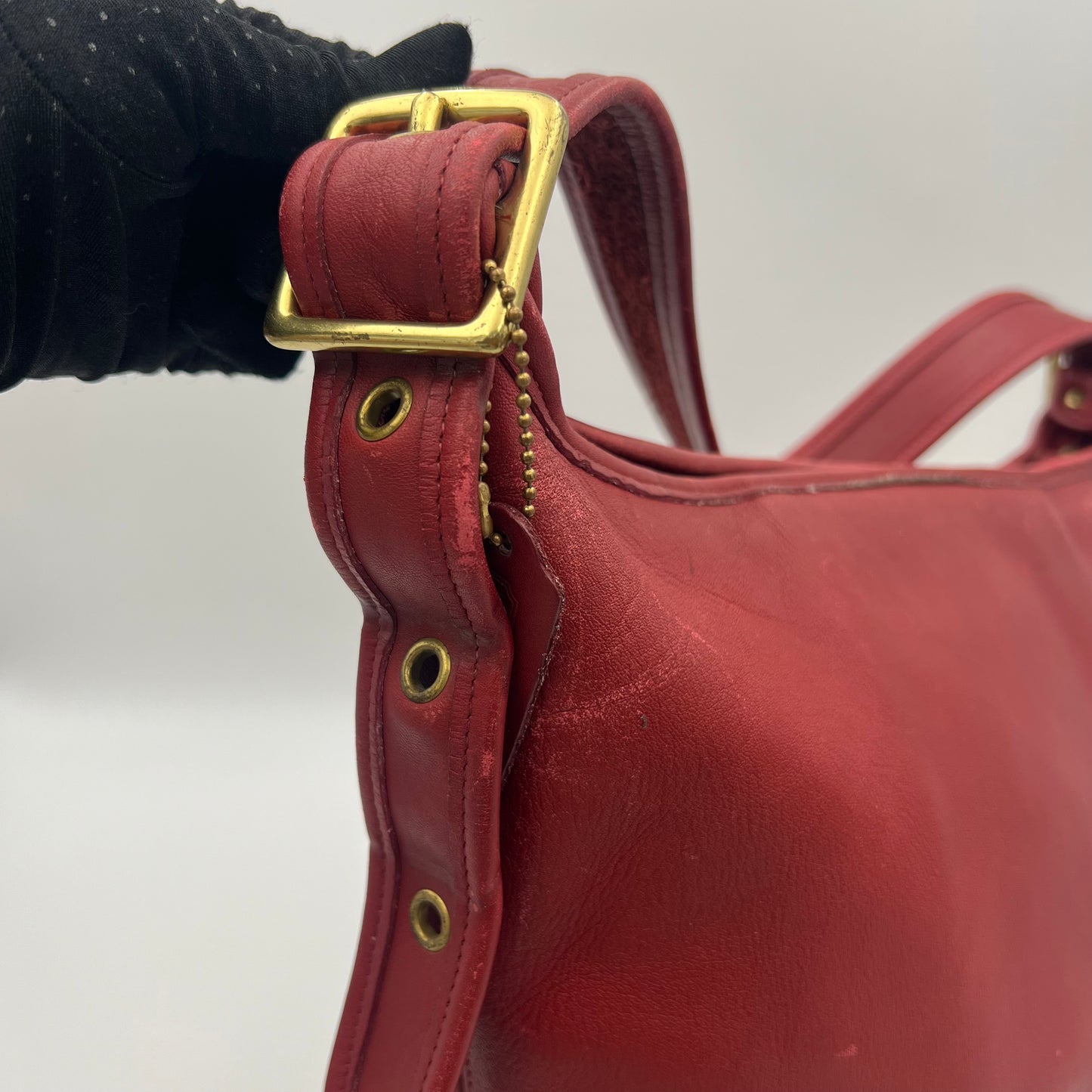Coach Cherry Red Leather Duffle Sac XL