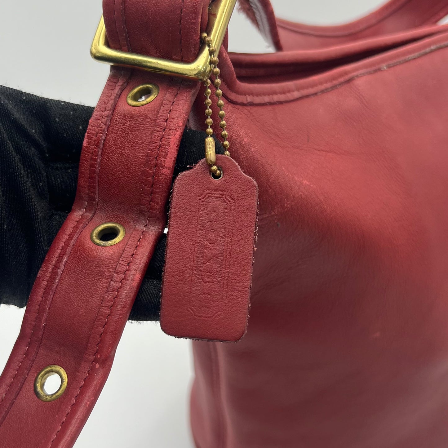 Coach Cherry Red Leather Duffle Sac XL