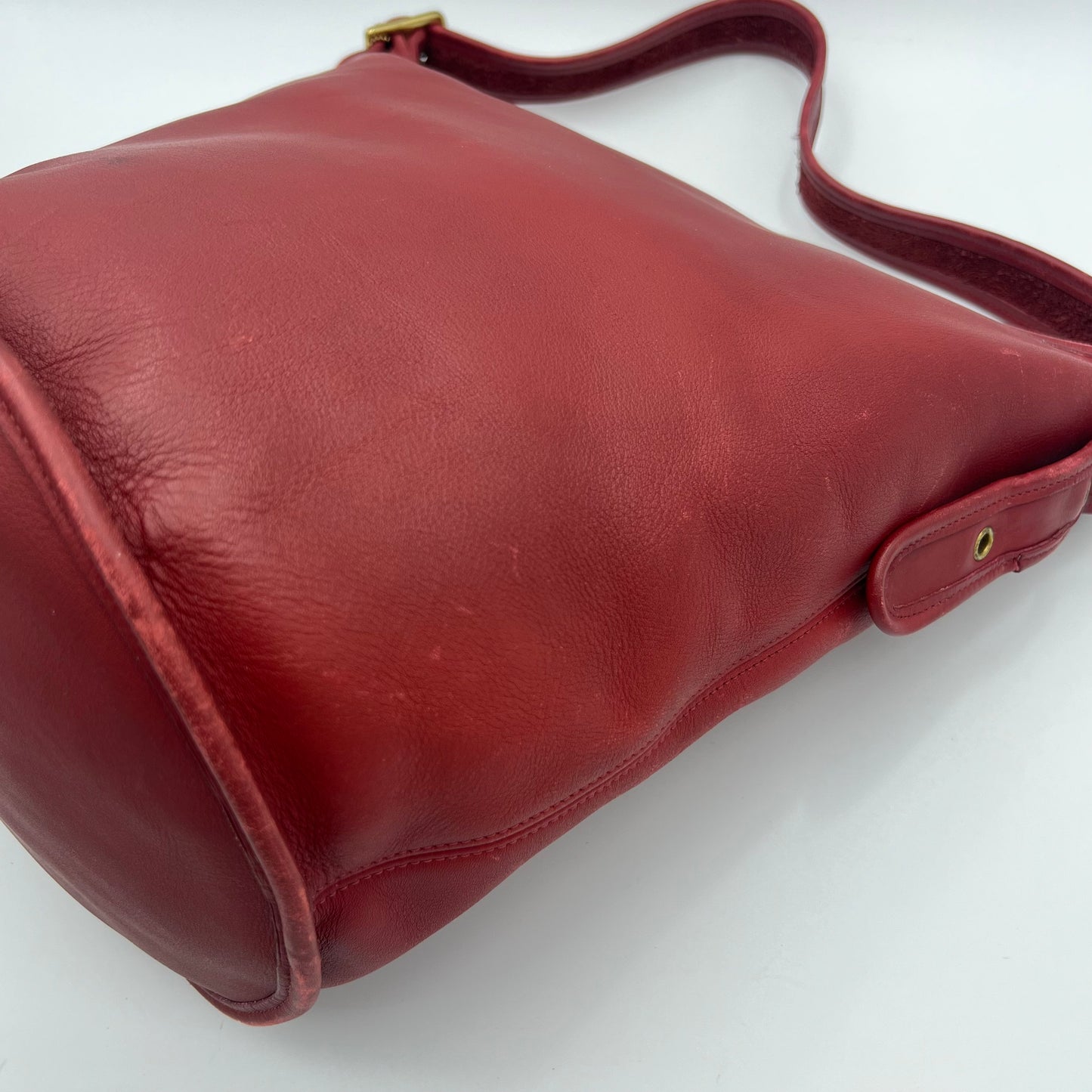 Coach Cherry Red Leather Duffle Sac XL