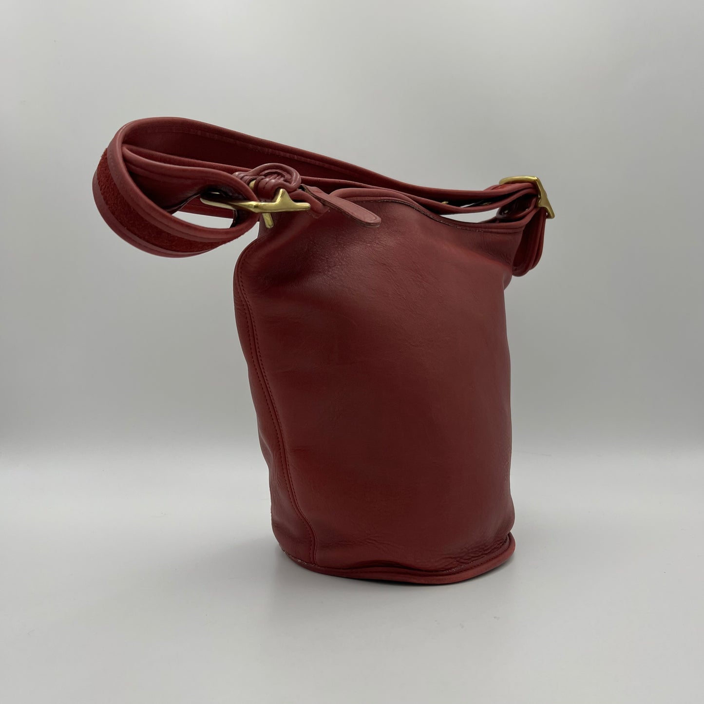 Coach Cherry Red Leather Duffle Sac