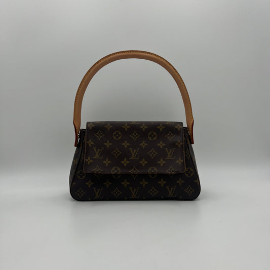 LV Monogram Looping PM