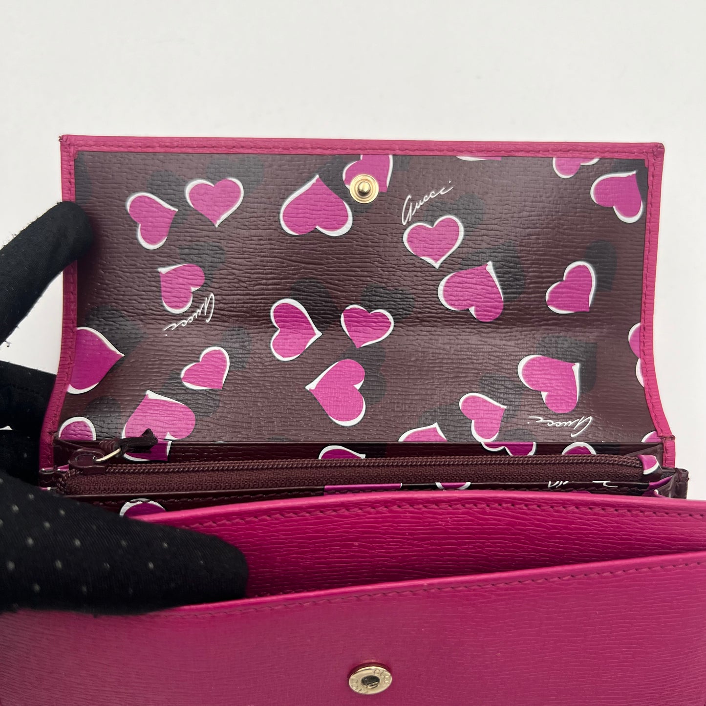Gucci Magenta Pink Leather Interlocking GG Heart Flap Long Wallet
