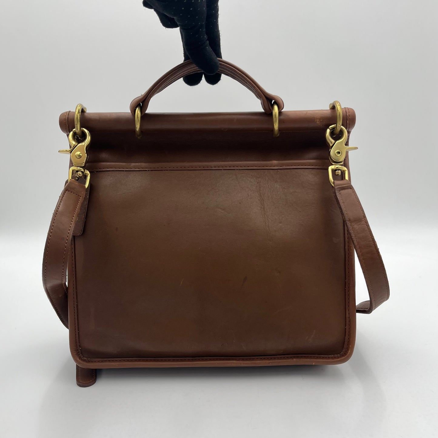 Coach Vintage British Tan Leather 9972 Willis Two-Way Bag