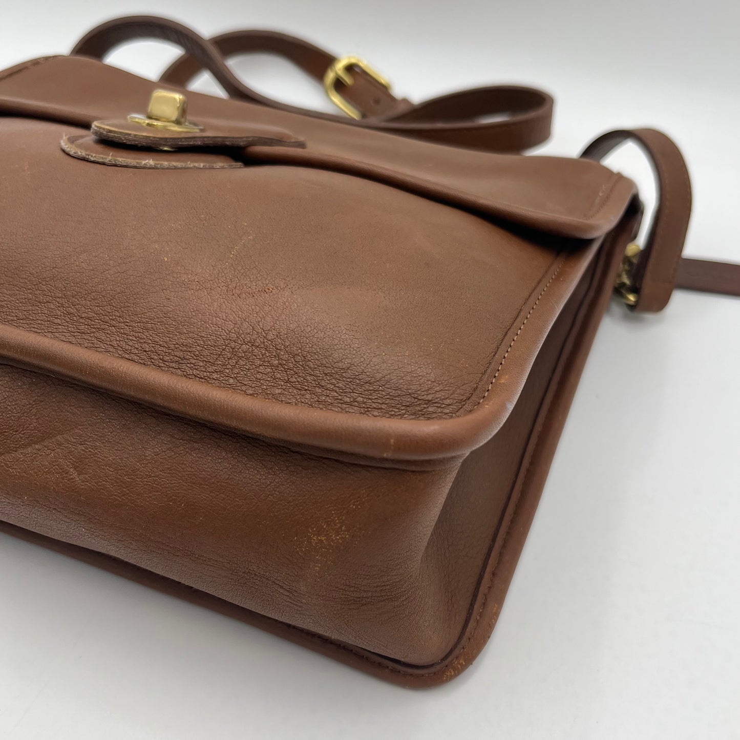 Coach Vintage British Tan Leather 9972 Willis Two-Way Bag
