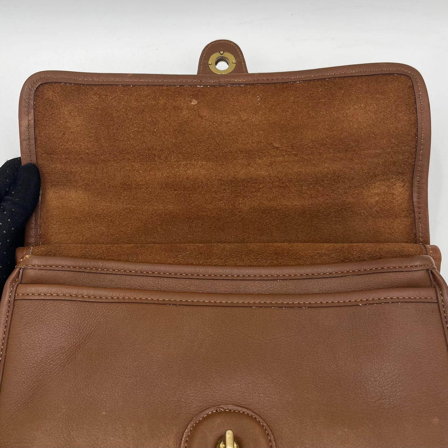 Coach Vintage British Tan Leather 9972 Willis Two-Way Bag