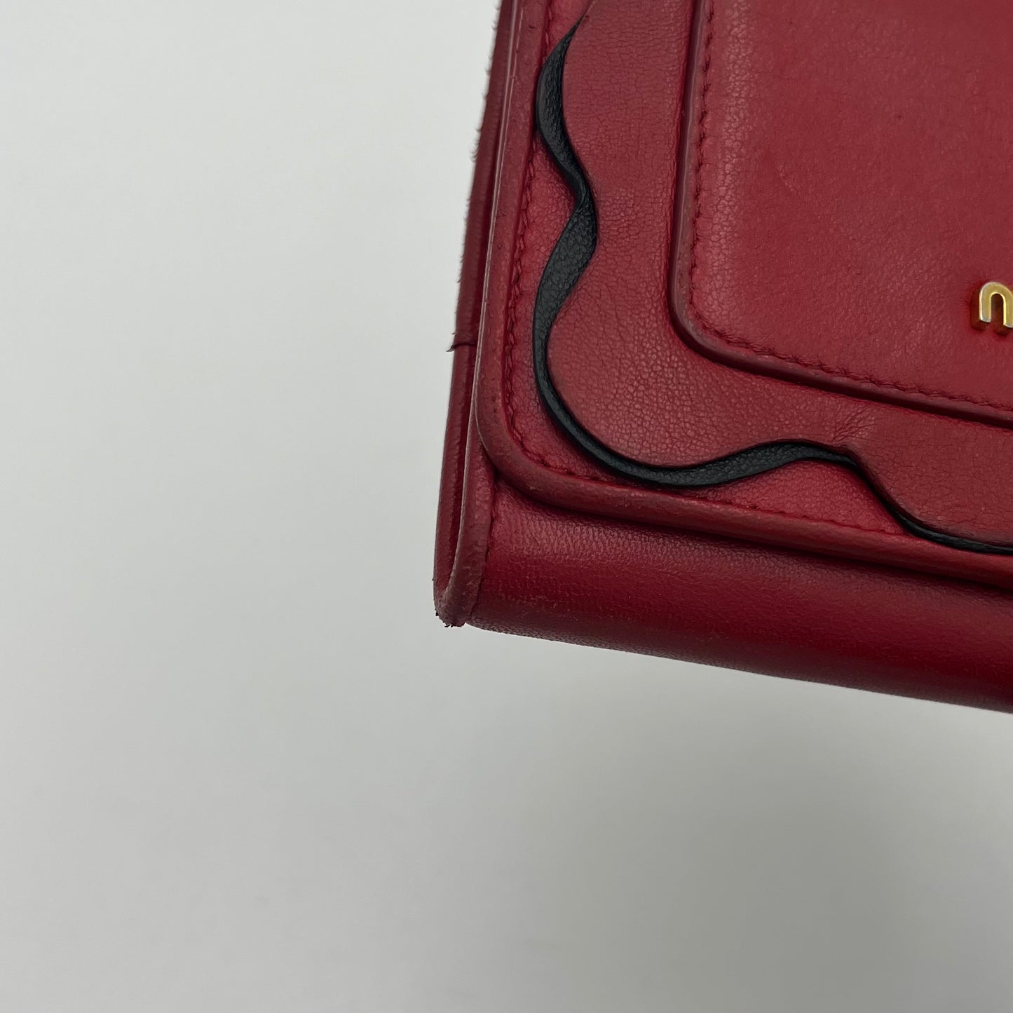 Miu Miu Red Black Frilled Leather Medium Compact Wallet GHW