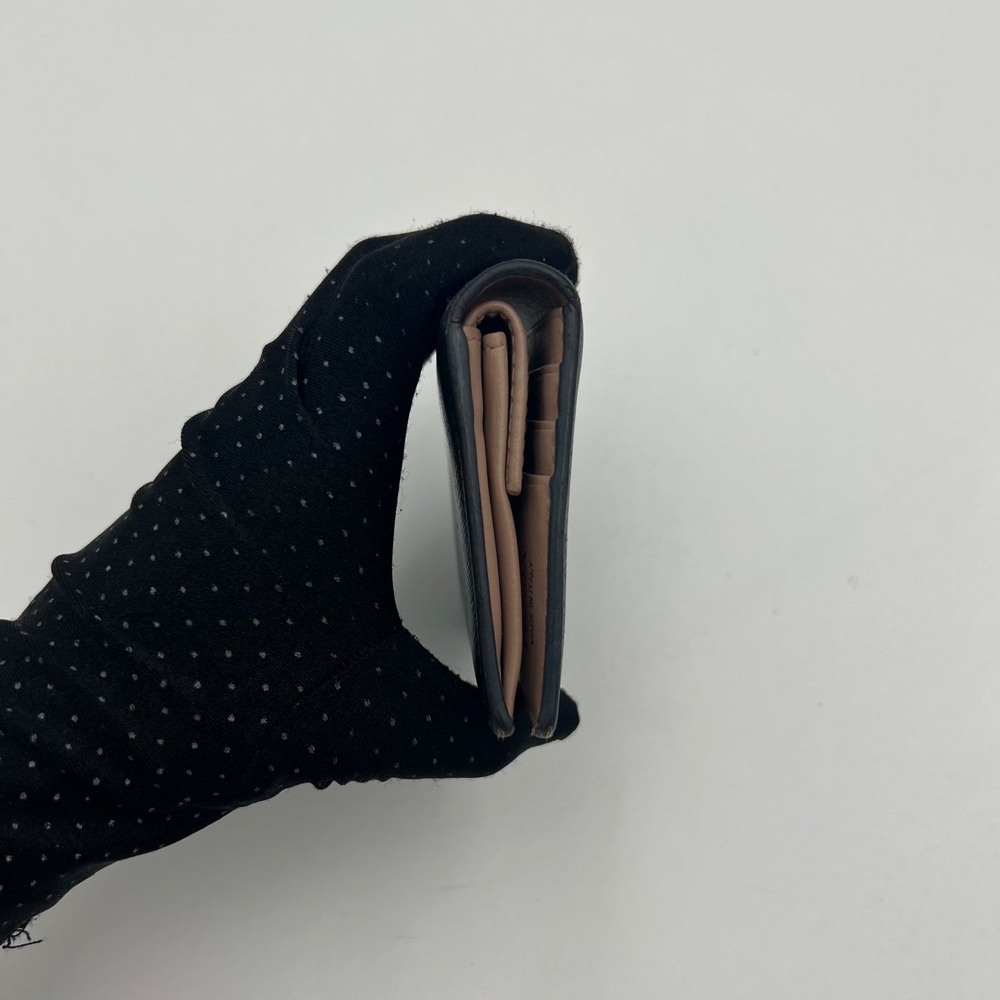 Prada Black Saffiano Beige Lining Bow Bifold Short Wallet