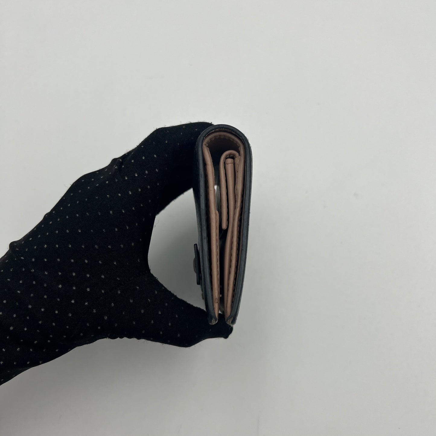 Prada Black Saffiano Beige Lining Bow Bifold Short Wallet