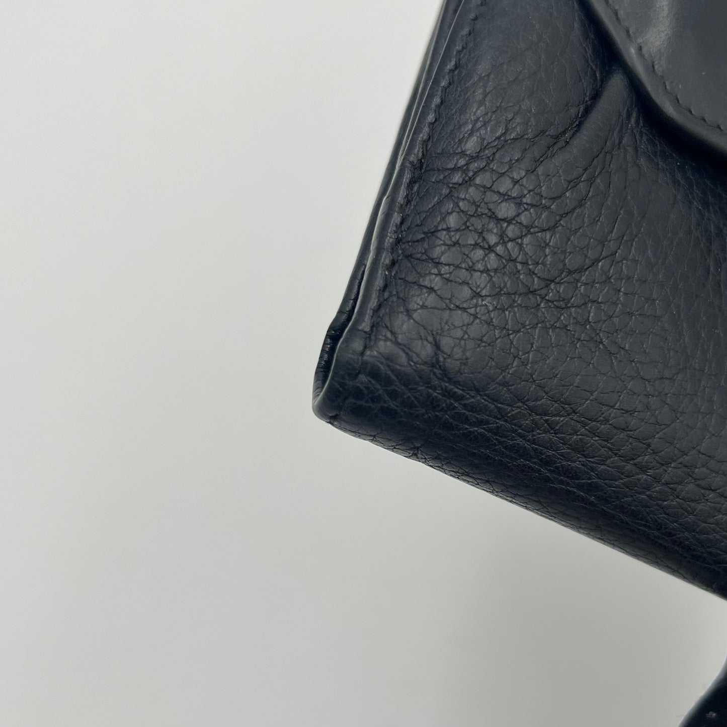 Salvatore Ferragamo Black Leather Gancini Short Bifold Wallet SHW