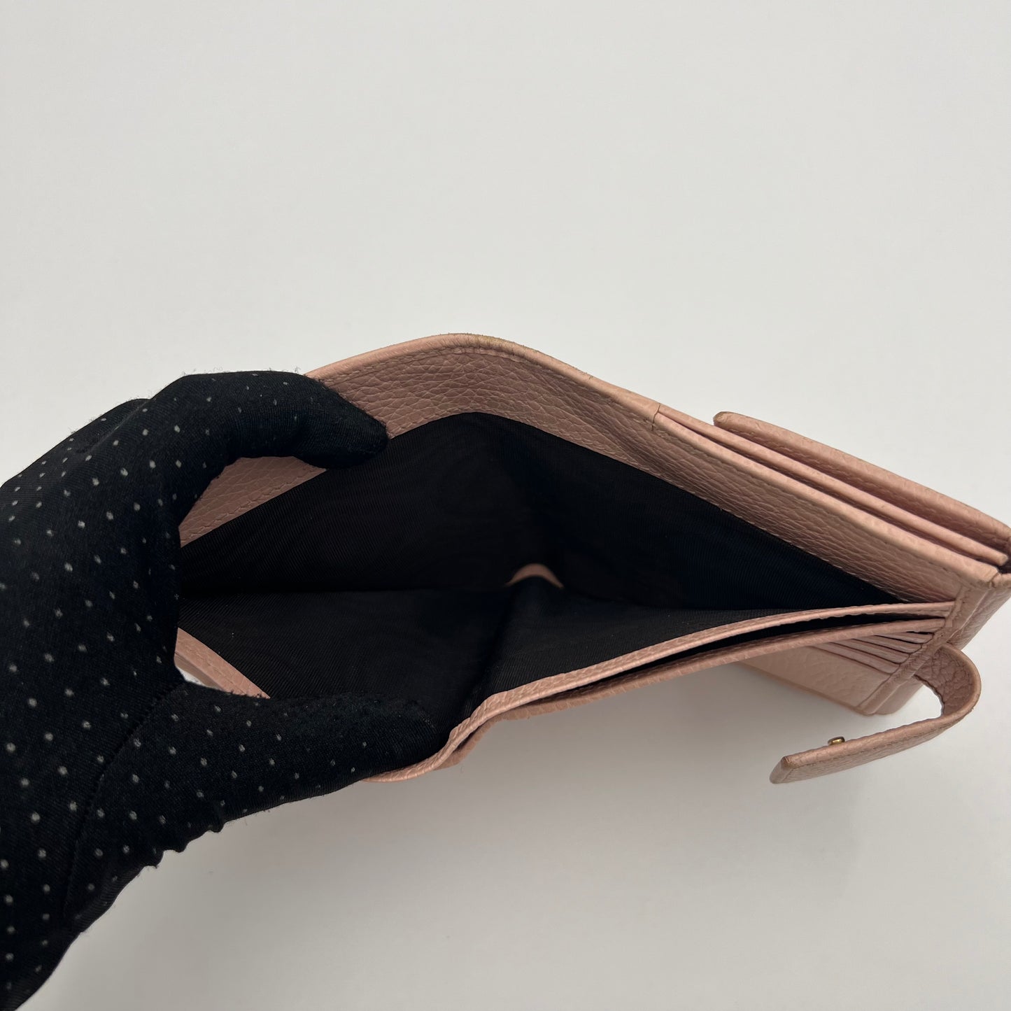 Gucci Light Pink Marmont Short Compact Wallet