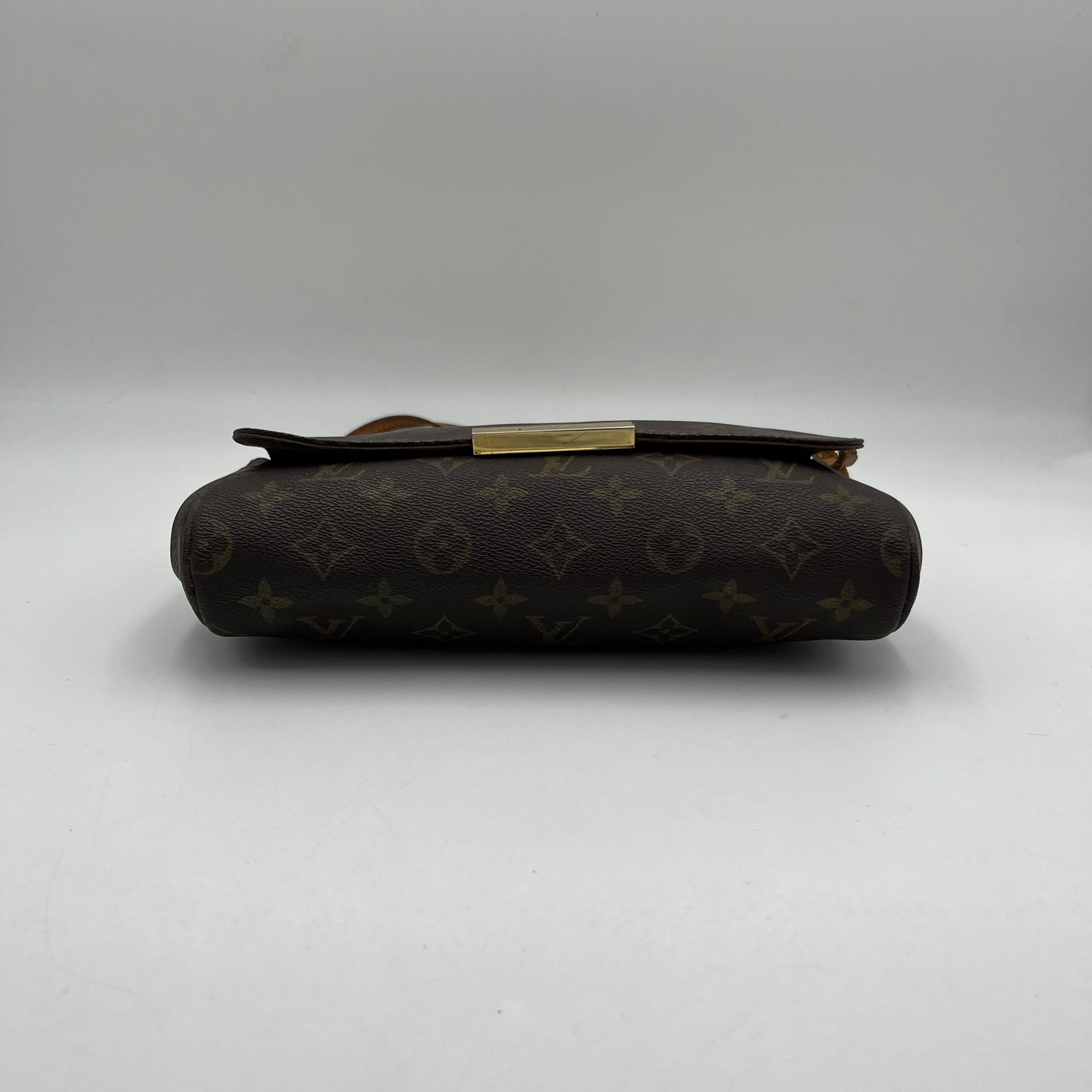 LV Monogram Favorite