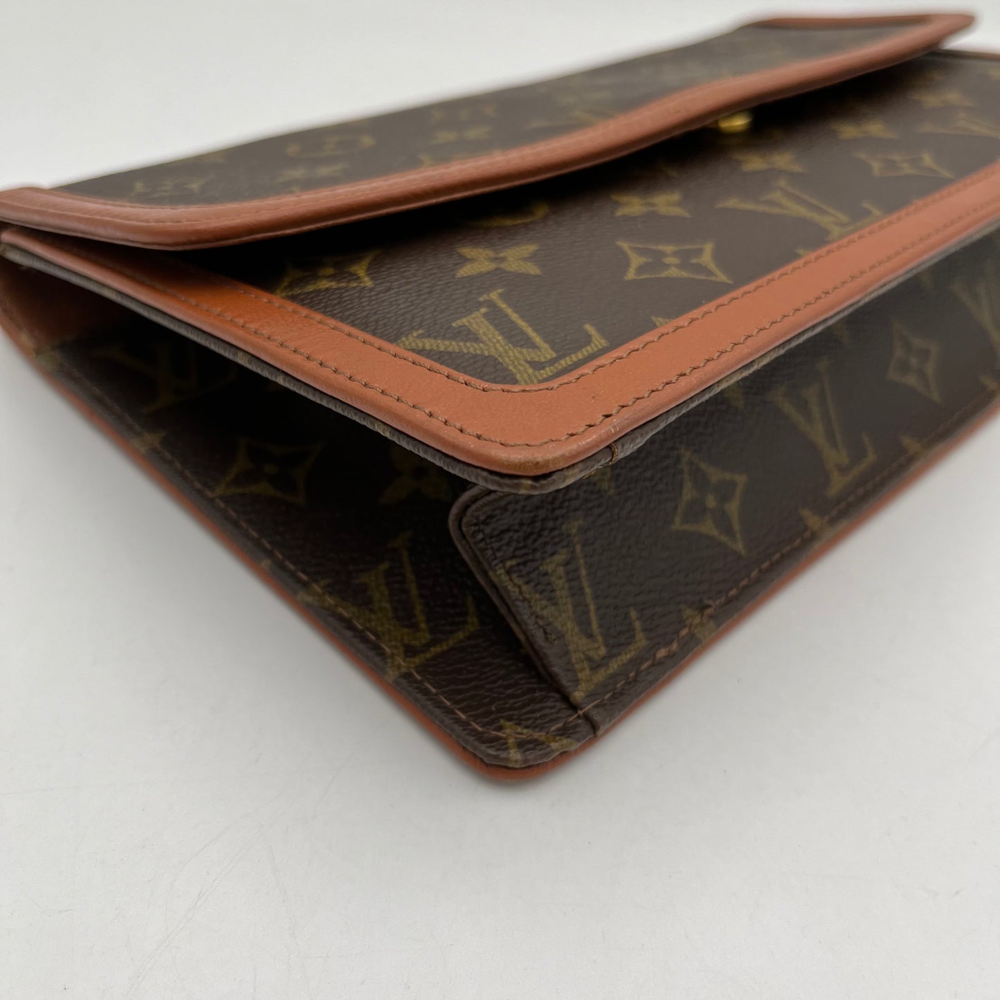 LV Monogram Pochette Dame Clutch