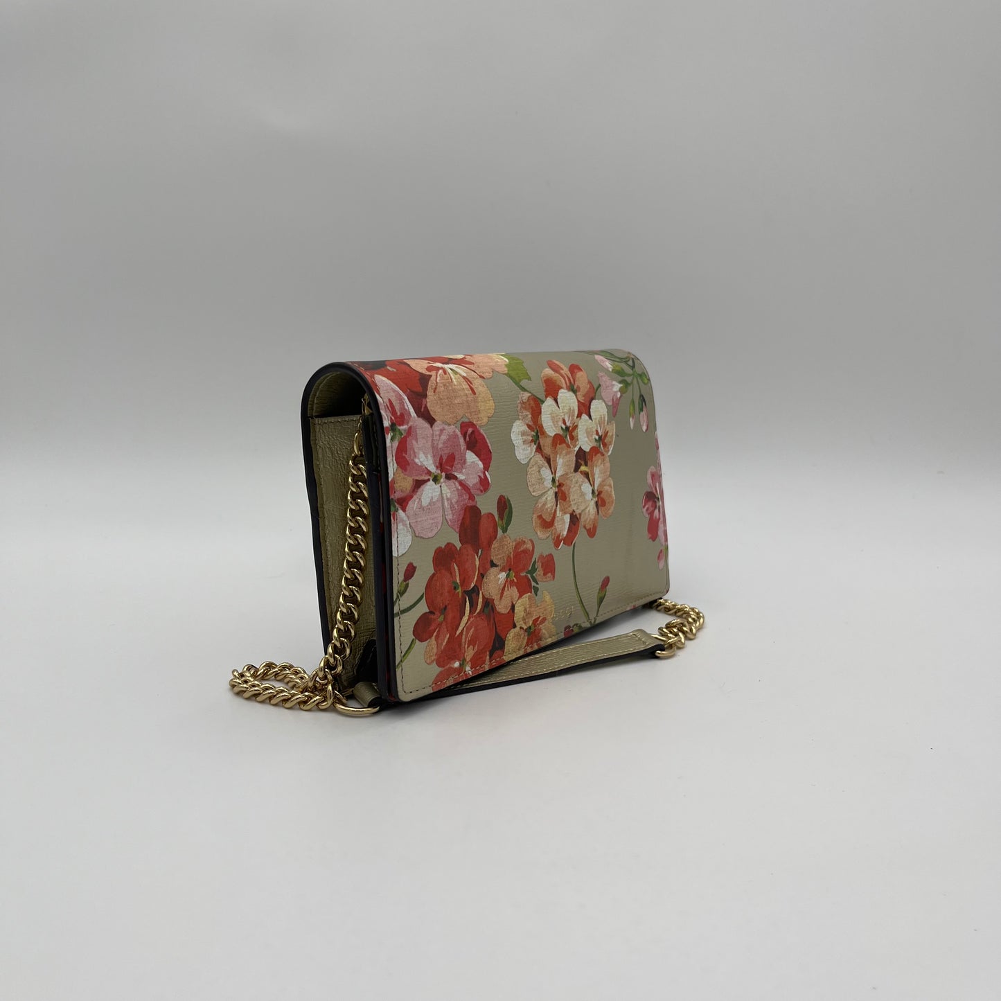 Gucci Blooms Wallet on Chain