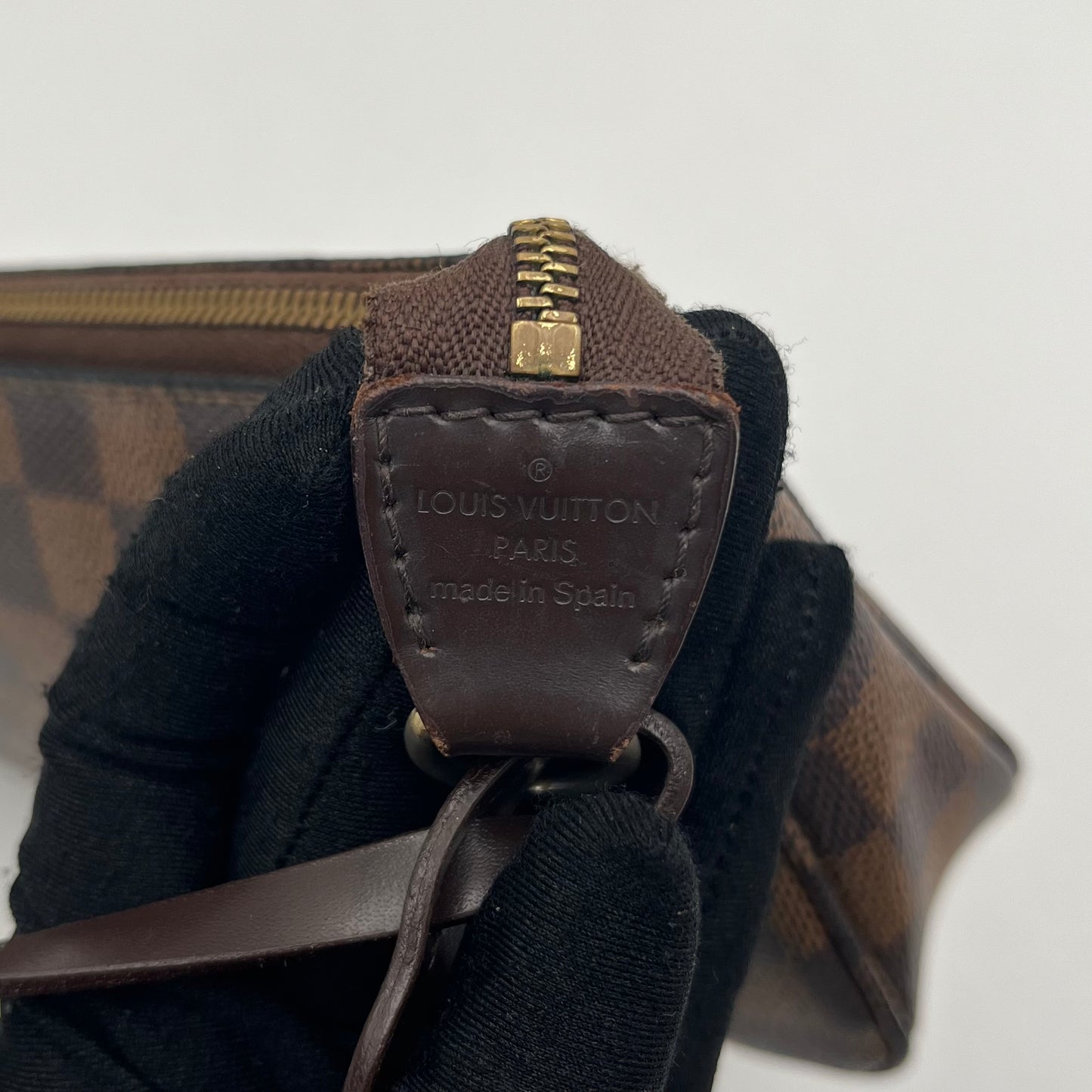 LV Damier Ebene Pochette