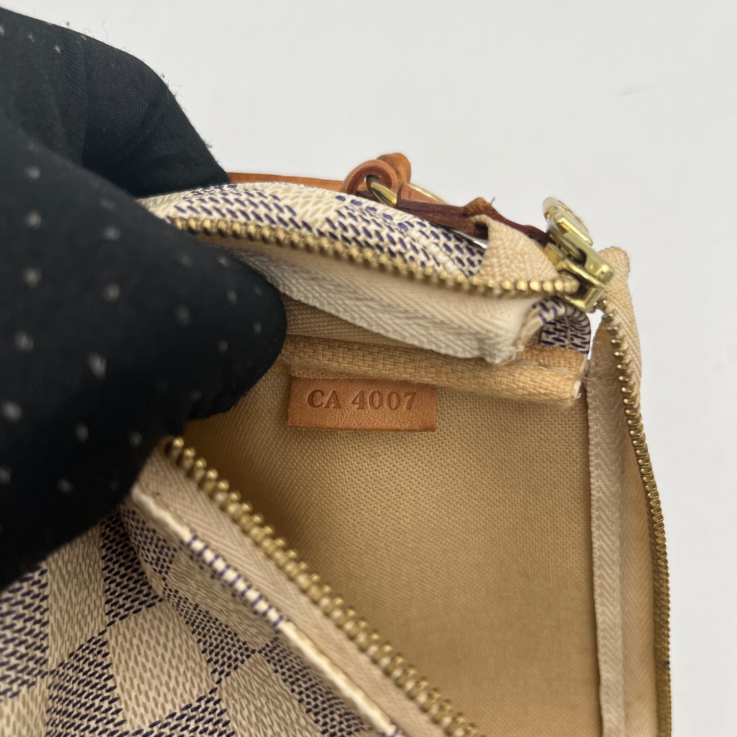 LV Damier Azur Pochette