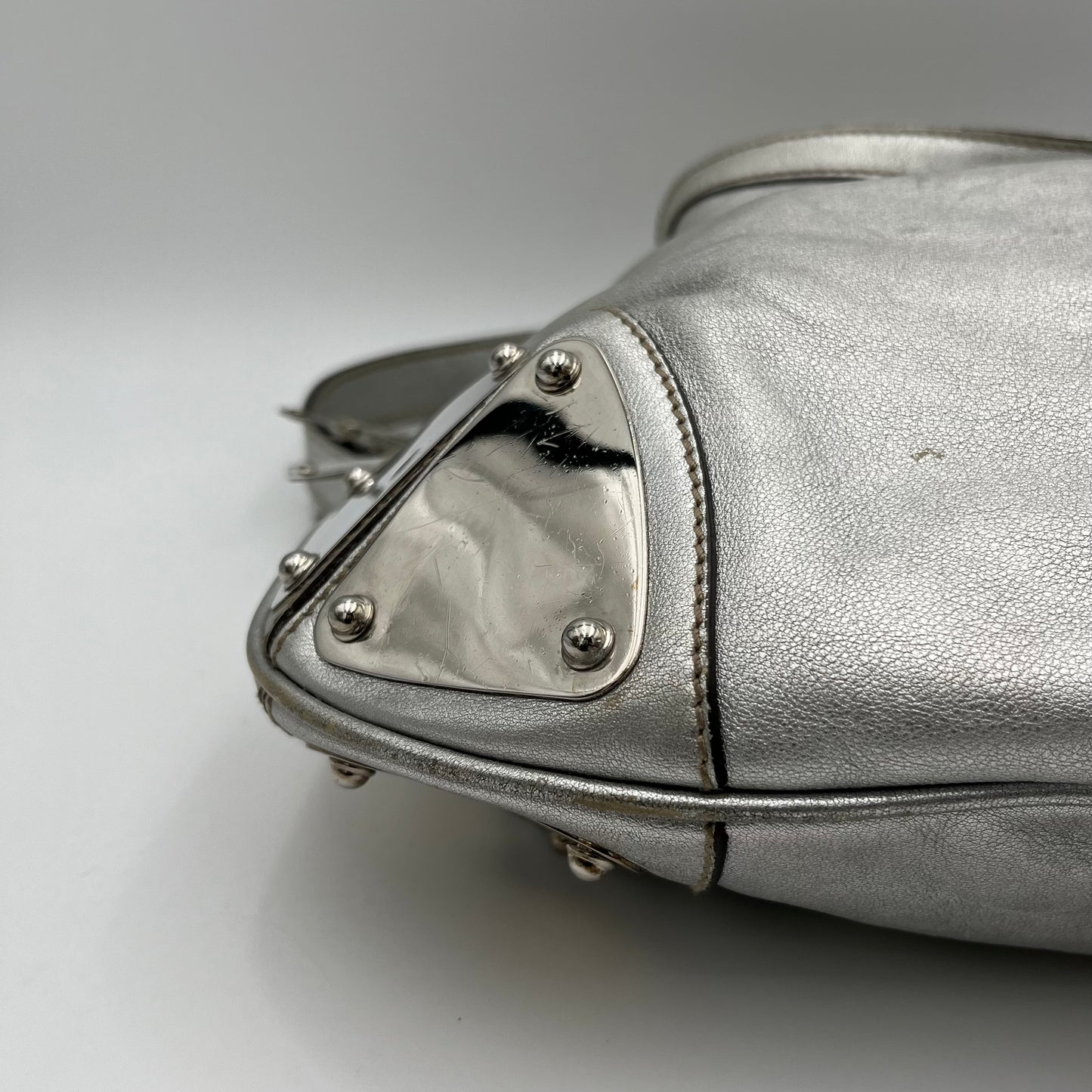 Gucci Silver Leather Babouska Indy Hobo Bag