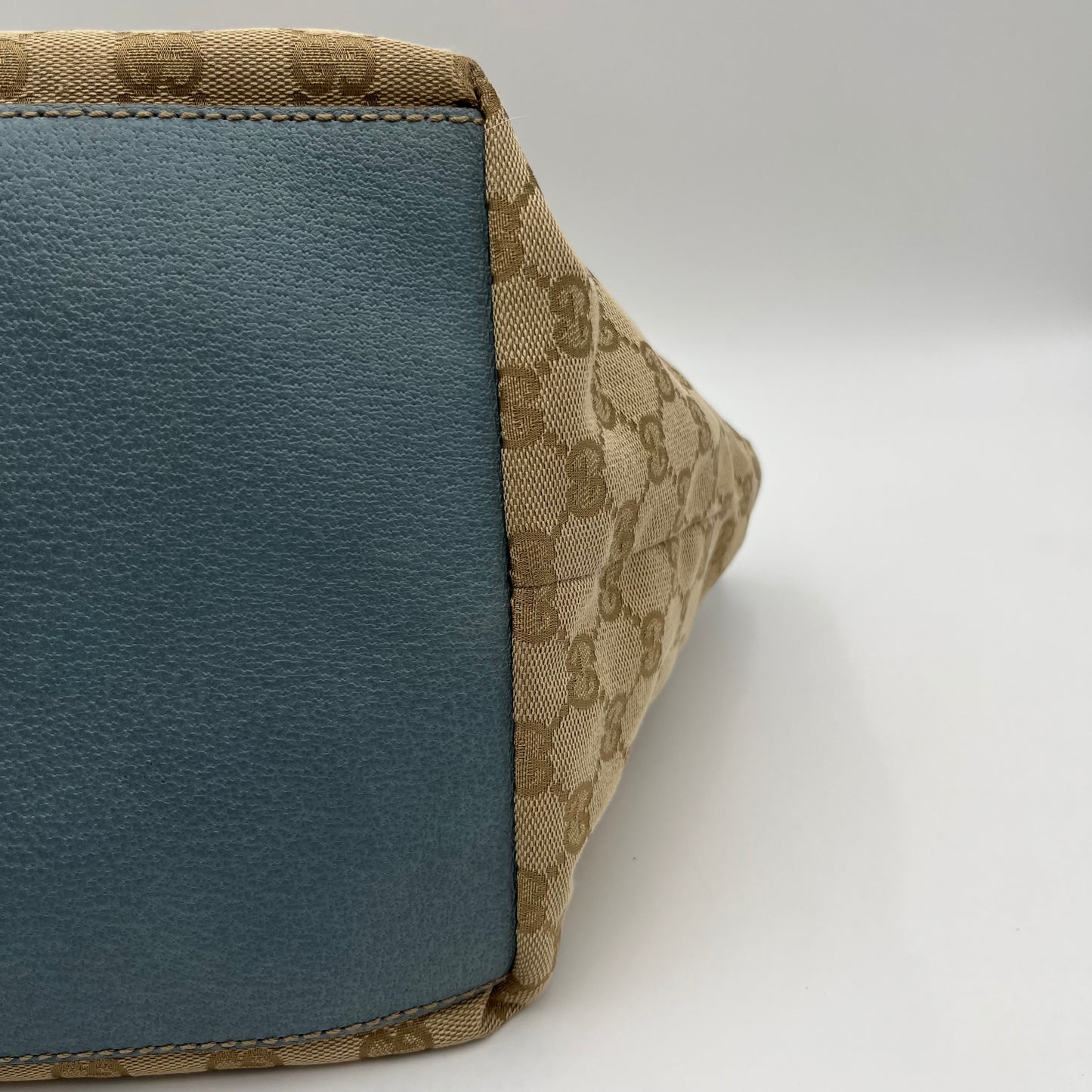 Gucci Beige Monogram Canvas and Leather Web Sherryline Boat Handbag
