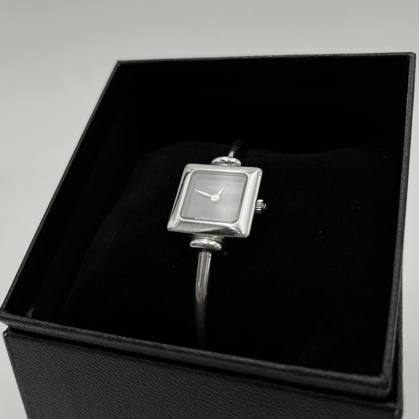 Gucci 1900L Square Black Dial Stainless Steel Bangle