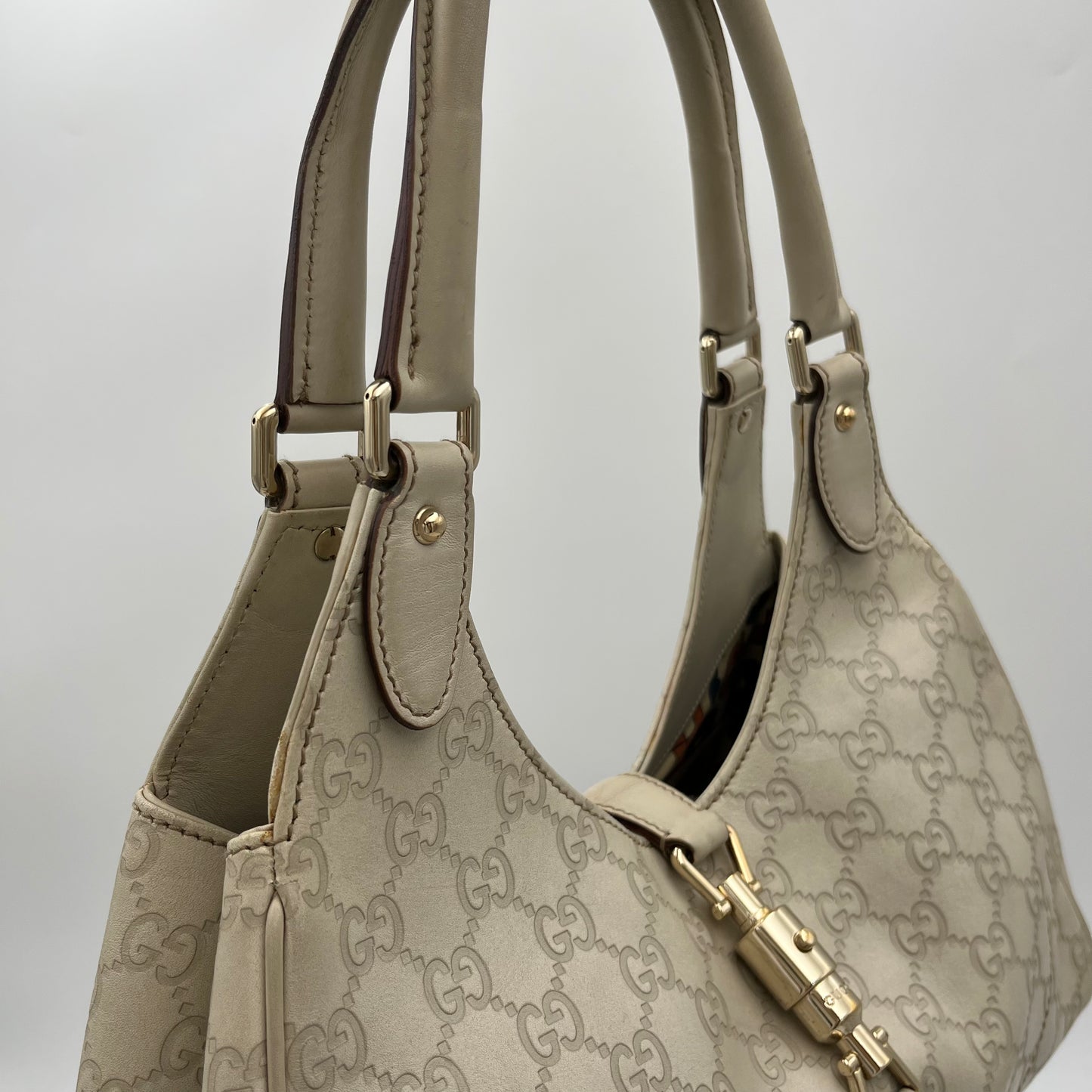 Gucci Off White Guccissima Leather Jackie Shoulder Bag
