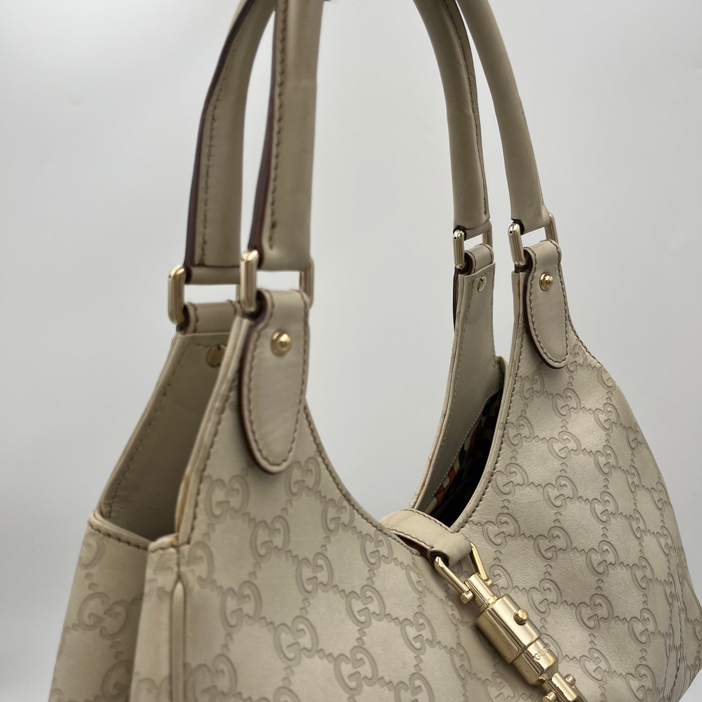 Gucci Off White Guccissima Leather Jackie Shoulder Bag