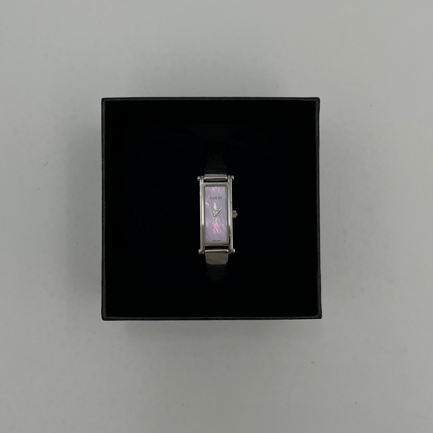 Gucci Vintage 1500L Pink Mother of Pearl Dial Stainless Steel Quartz Ladies Bangle Watch
