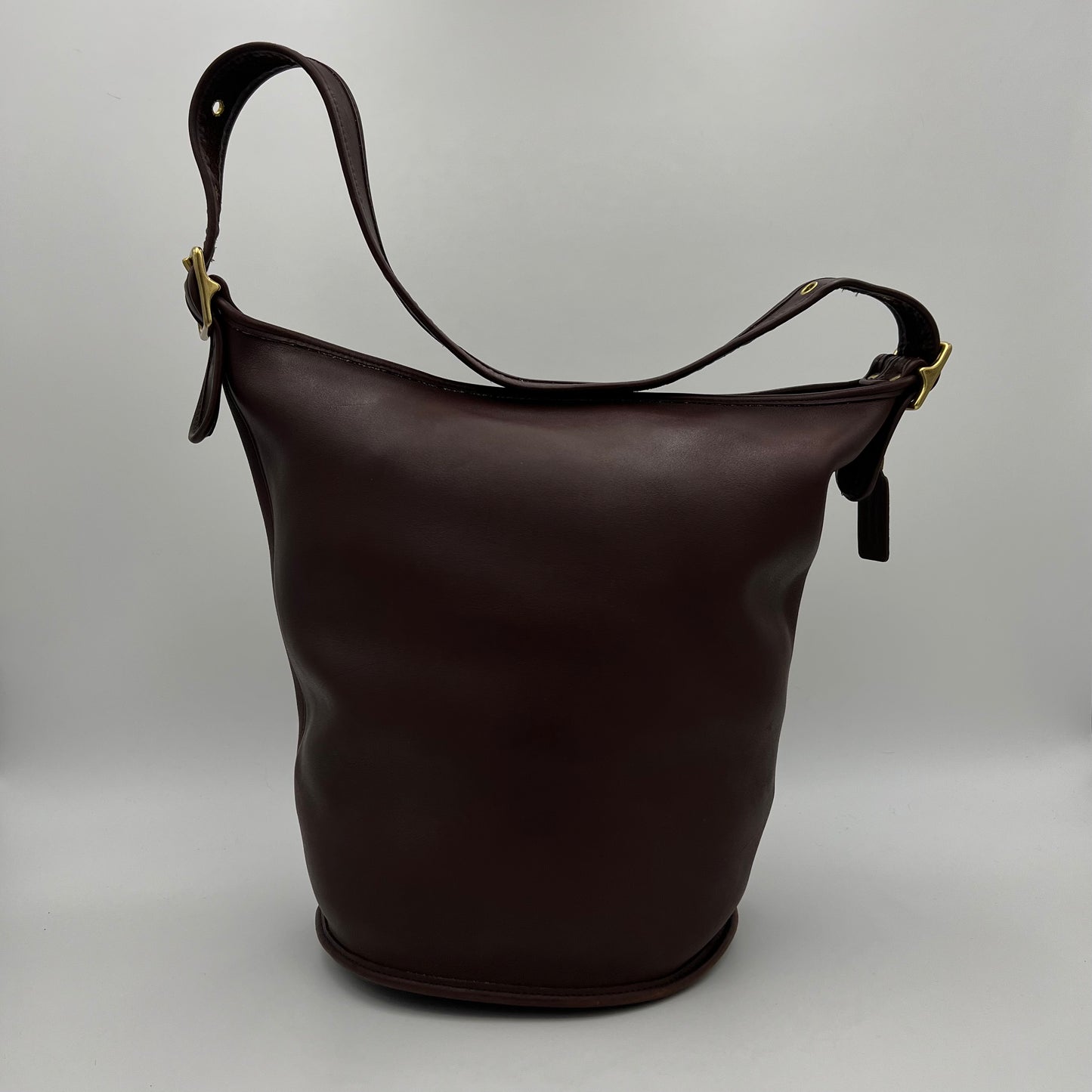 Coach Vintage 9085 Brown Leather Duffle Sac