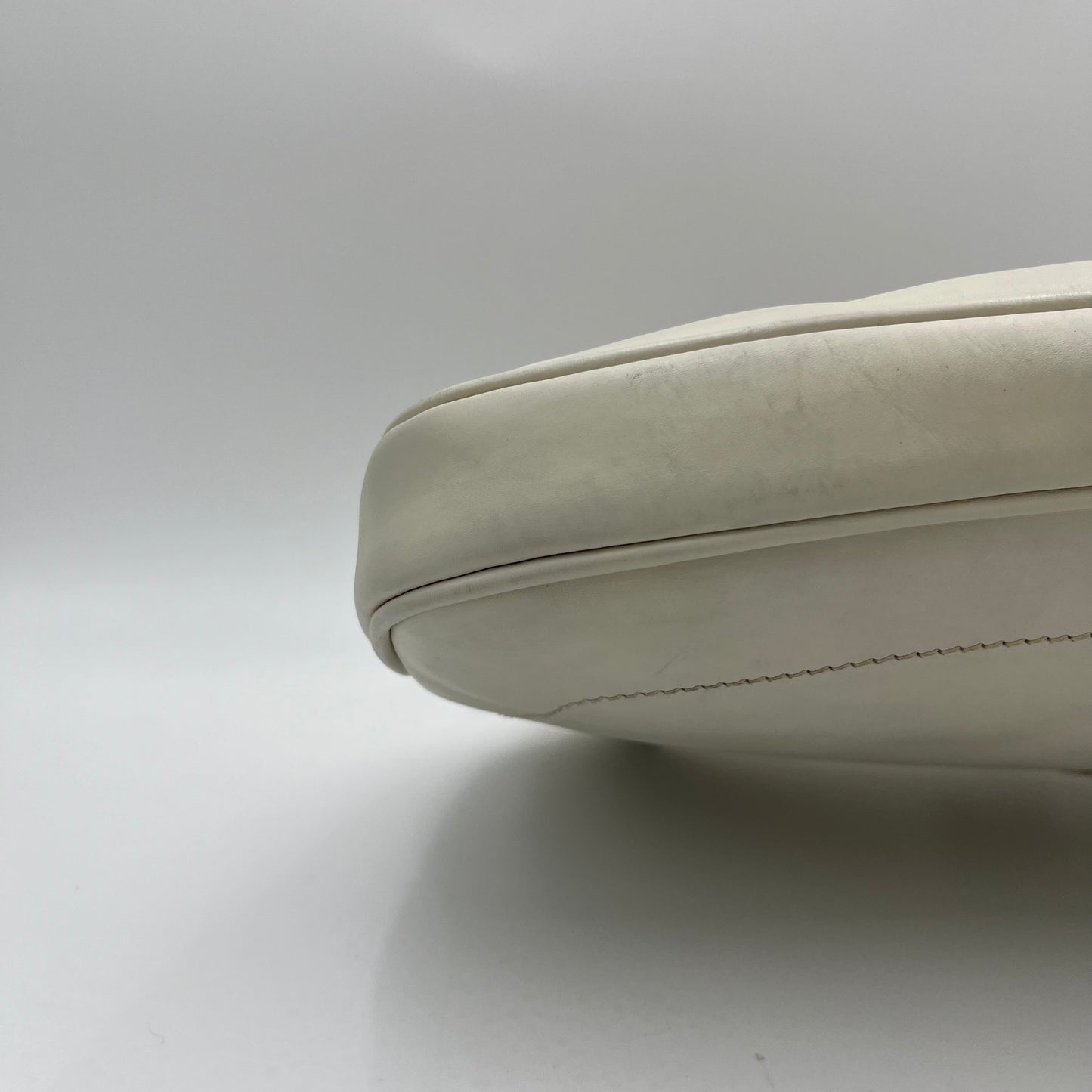 Gucci Vintage White Leather Blue Red Sherryline 1961 Jackie