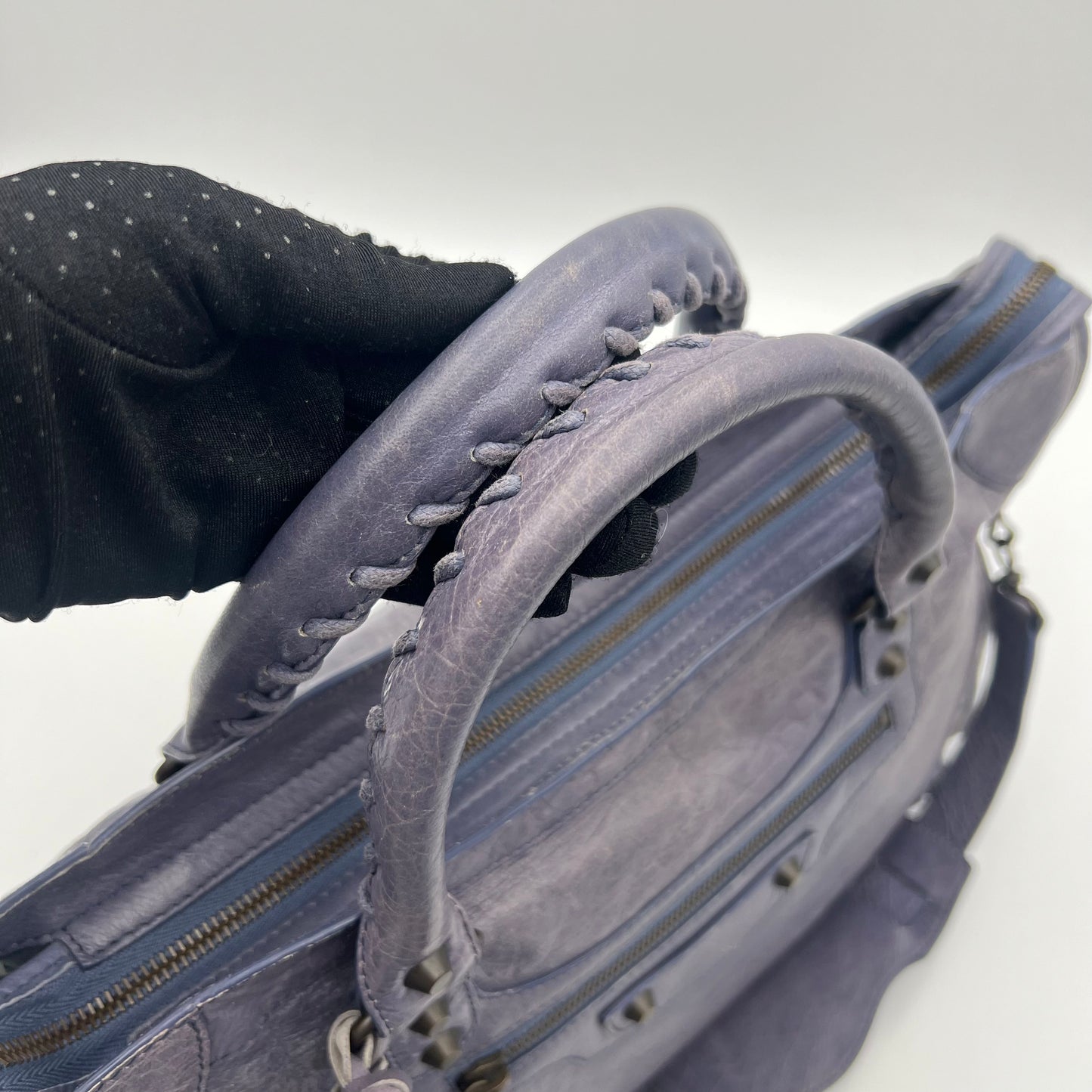 Balenciaga Glycine Lilac Leather Classic City