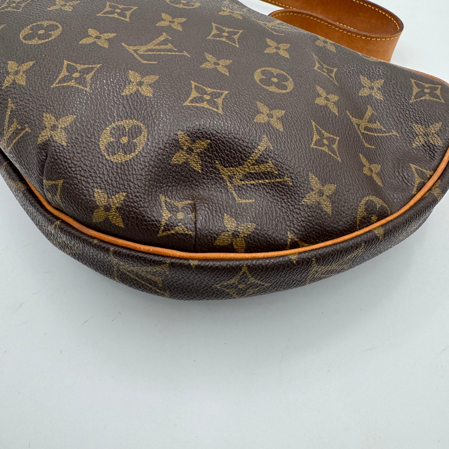 Louis Vuitton Monogram Croissant MM