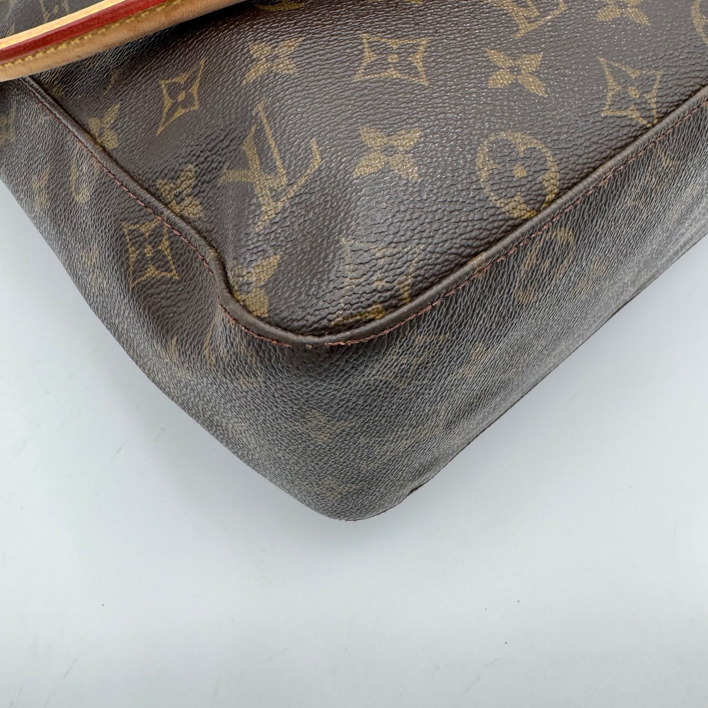 Louis Vuitton Monogram Looping GM
