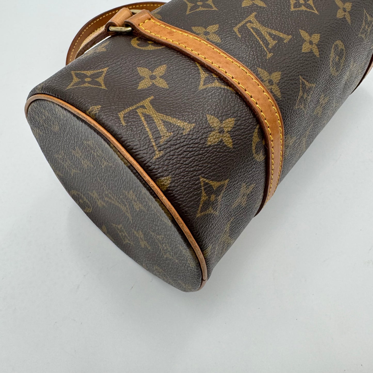 Louis Vuitton Monogram Papillon 28