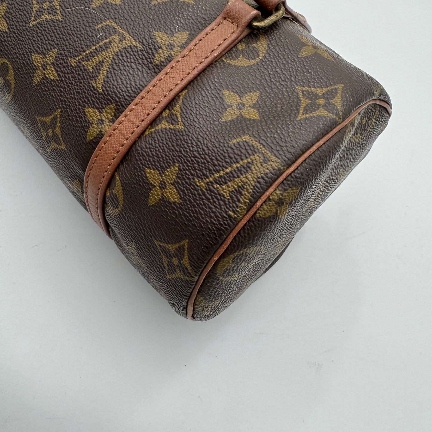 Louis Vuitton Monogram Papillon 26