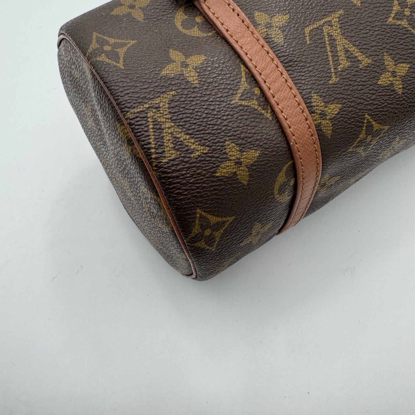 Louis Vuitton Monogram Papillon 26