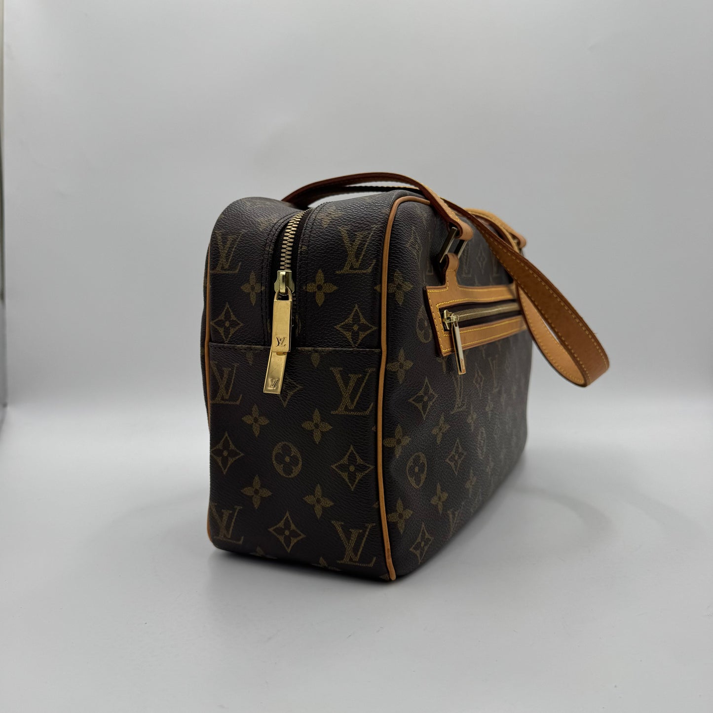 Louis Vuitton Monogram Cite GM