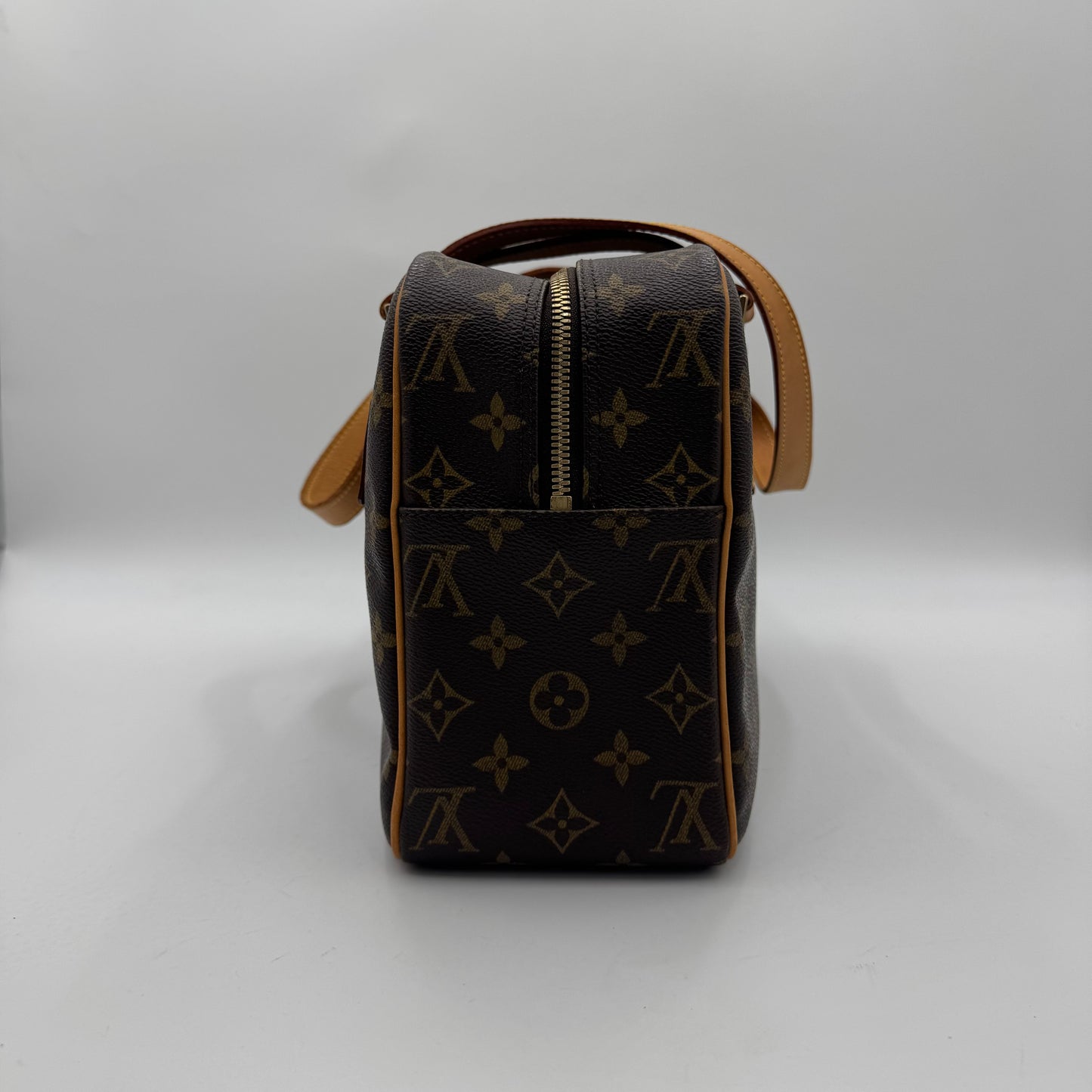 Louis Vuitton Monogram Cite GM