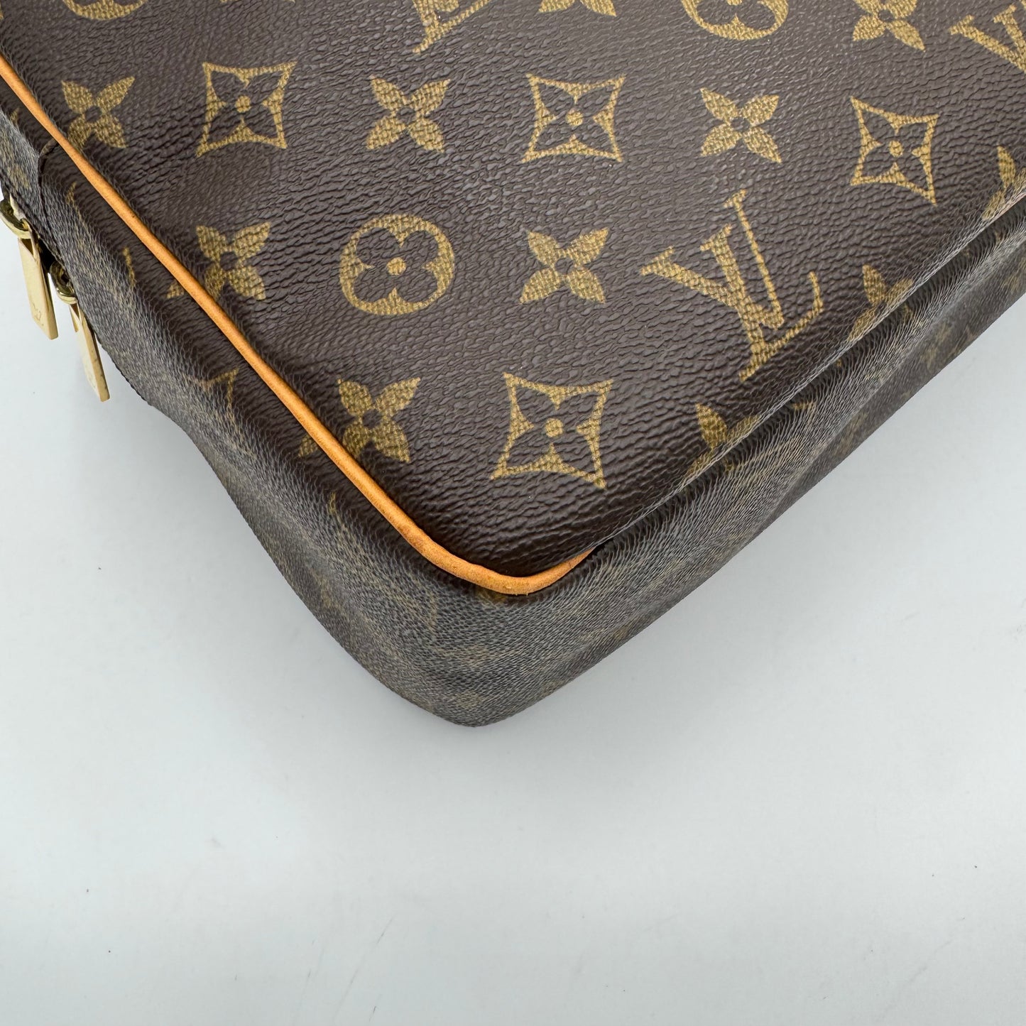 Louis Vuitton Monogram Cite GM