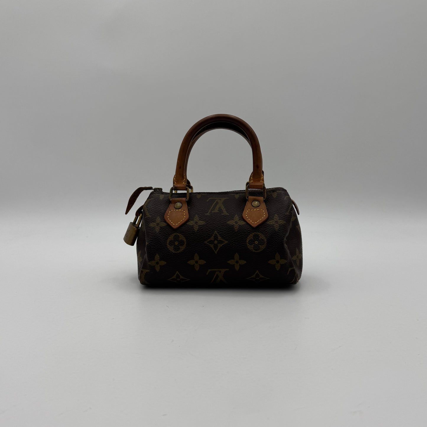 Louis Vuitton Monogram Mini Speedy