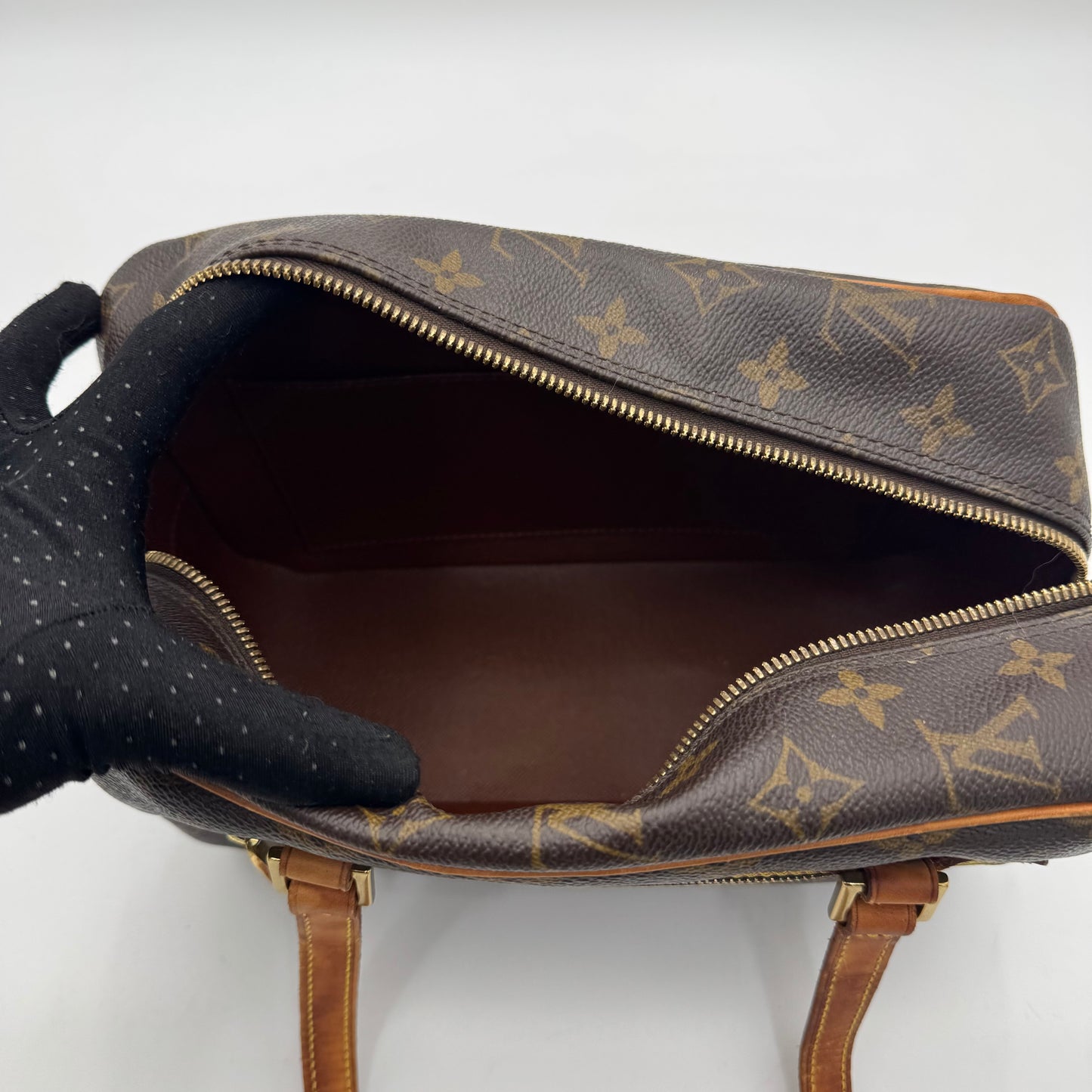 Louis Vuitton Monogram Cite MM Shoulder MM