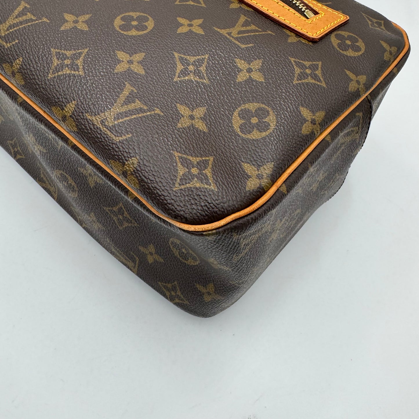 Louis Vuitton Monogram Cite GM