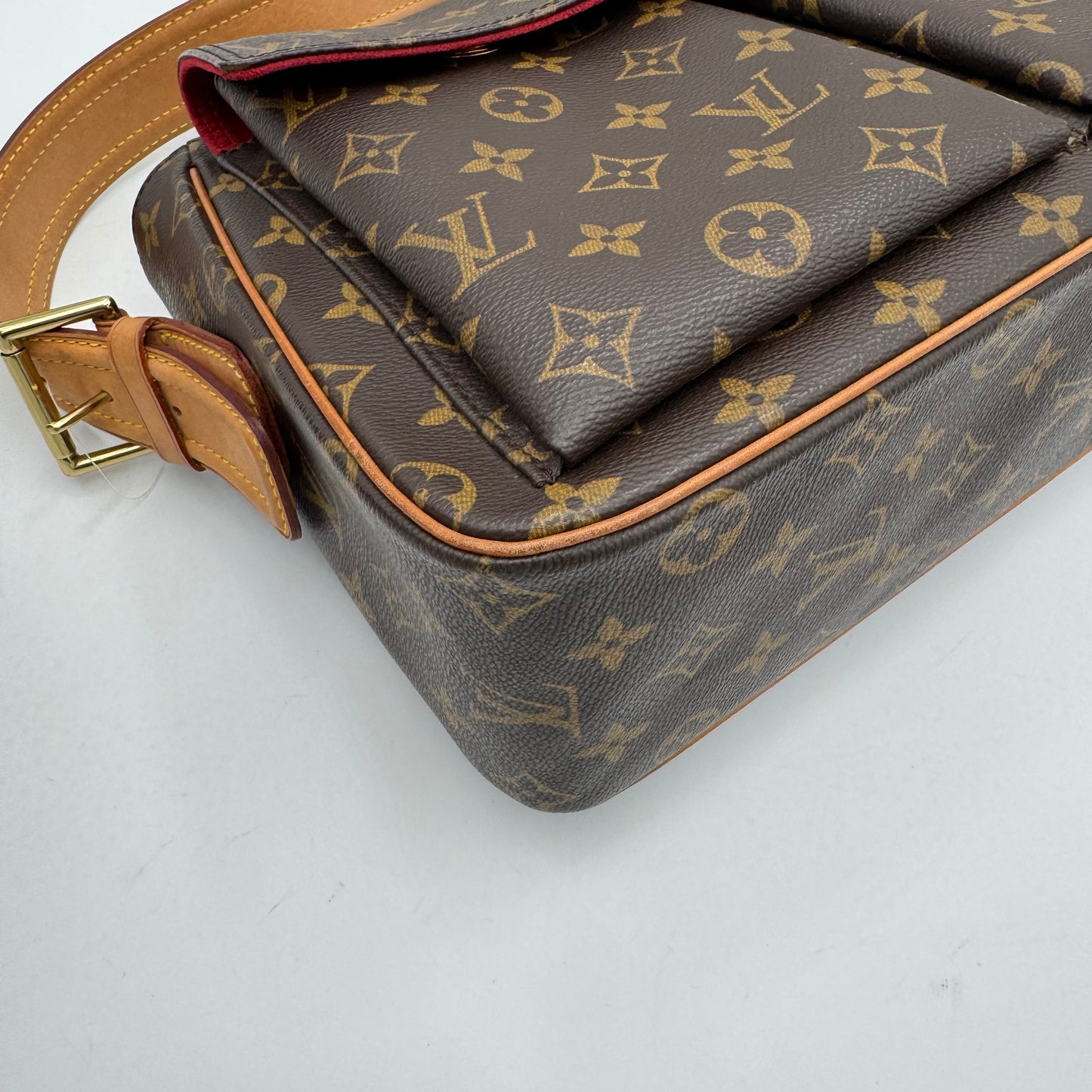 Louis Vuitton Monogram Viva Cite GM