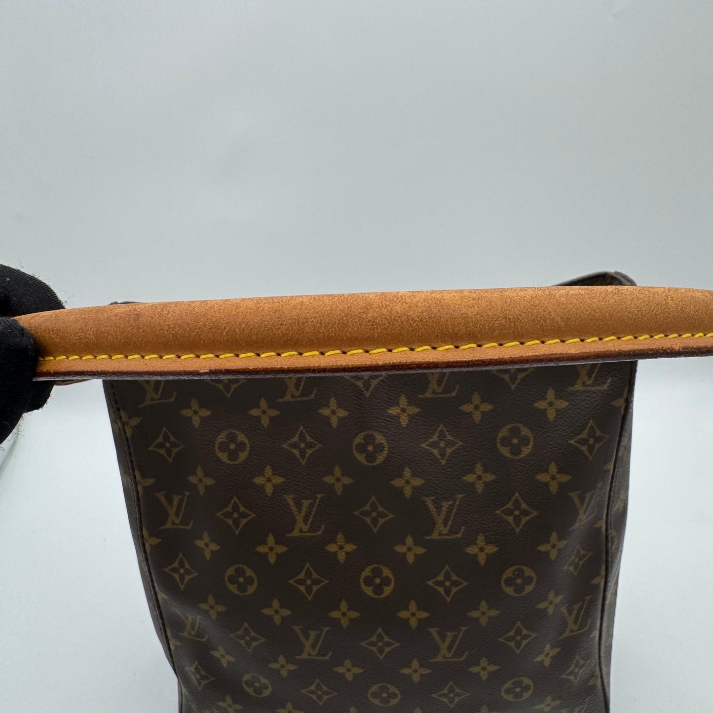 Louis Vuitton Monogram Looping GM