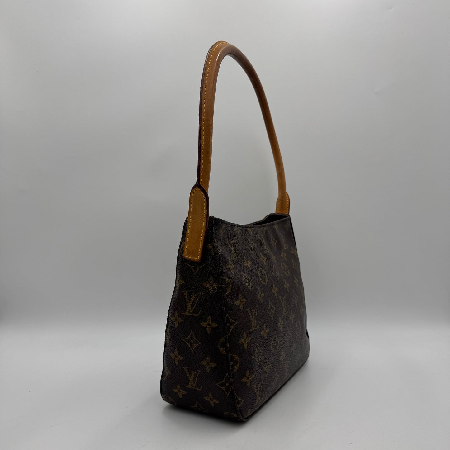 Louis Vuitton Monogram Looping MM