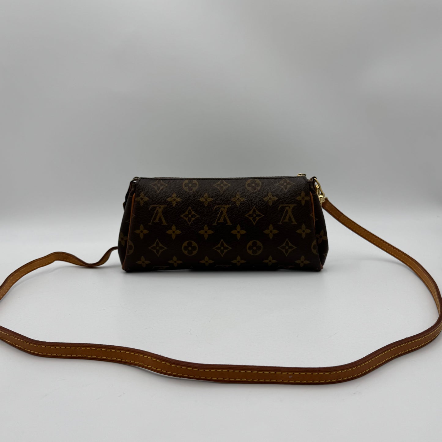 Louis Vuitton Monogram Eva Pochette