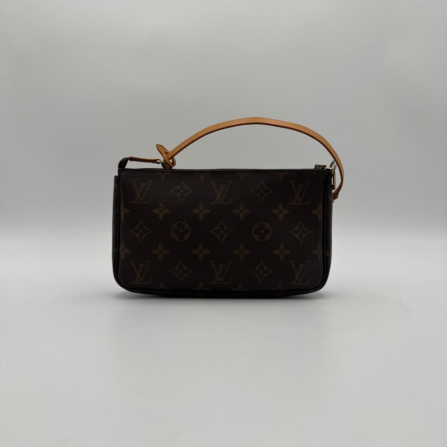 Louis Vuitton Monogram Pochette