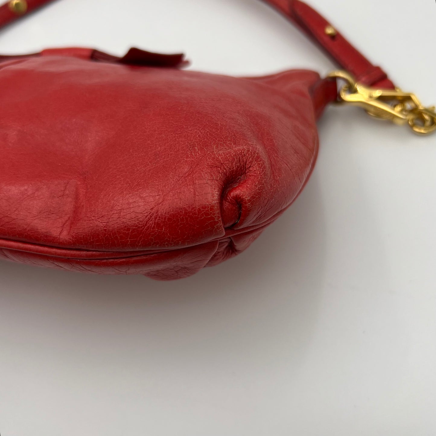 Miu Miu Red Vitello Shine Bow Pochette
