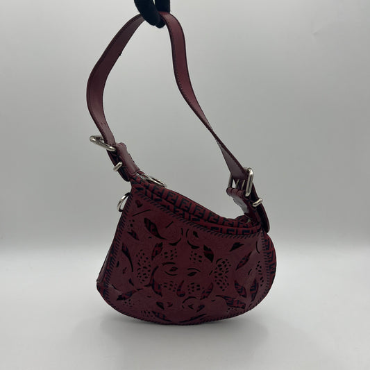 Fendi Burgundy Zucchino Tooled Leather Oyster Shoulder Bag
